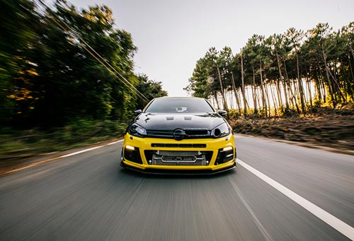 Neuromarketing: pubblicità auto in corsa