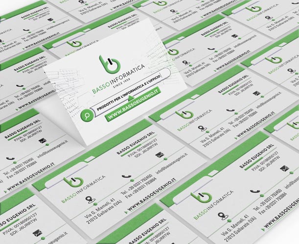 Progettazione logo aziendale Milano: biglietti da visita mockup