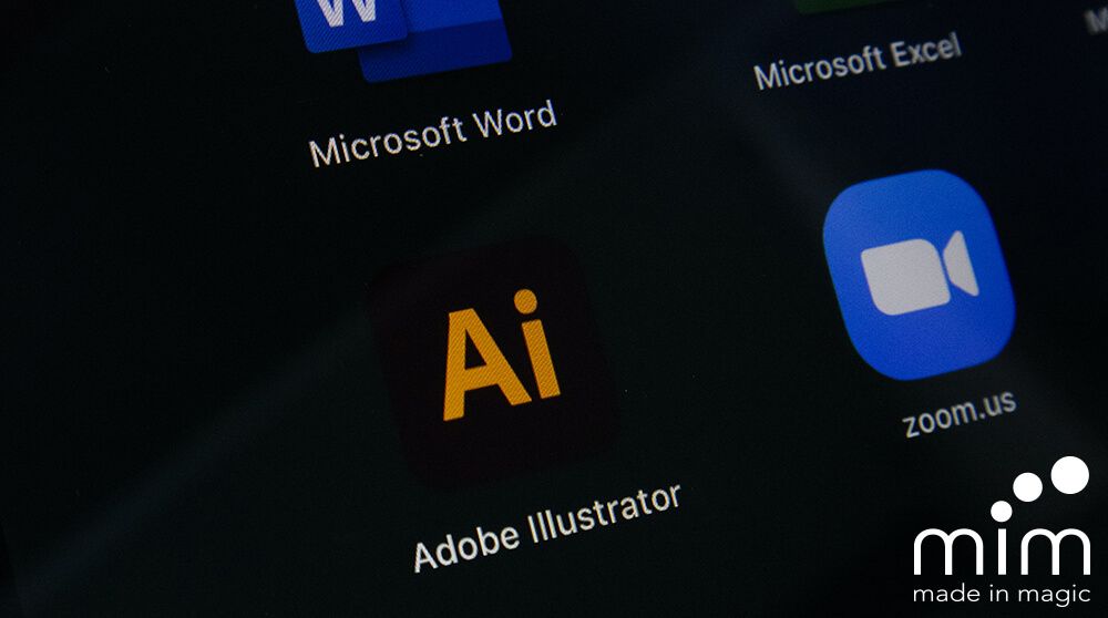 Realizzazione Logo Aziendale Milano - Schemo PC con icona di Illustrator